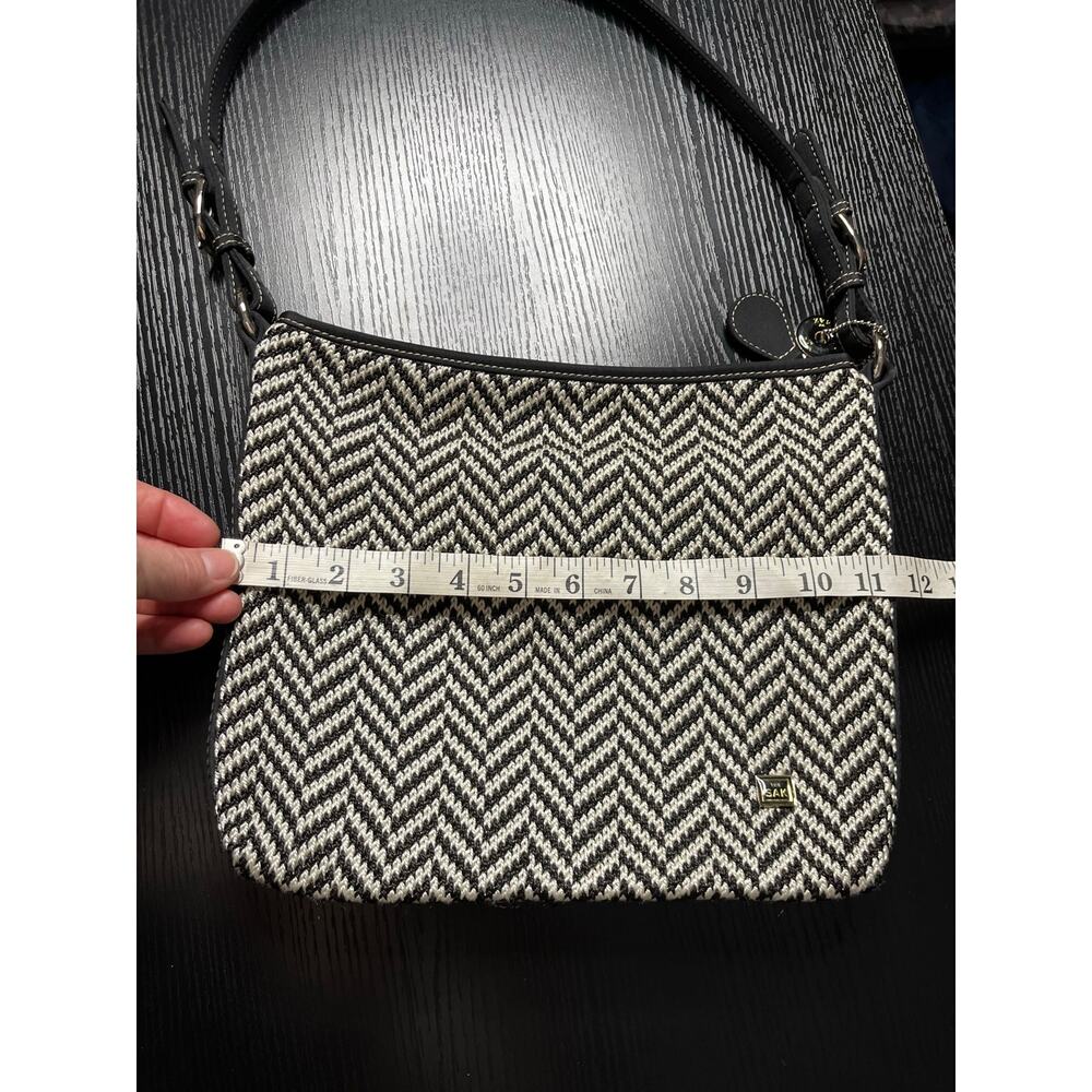 Classic Old Money Style Woven Black and White Herribone Purse by The Sak - Picture 4 of 9